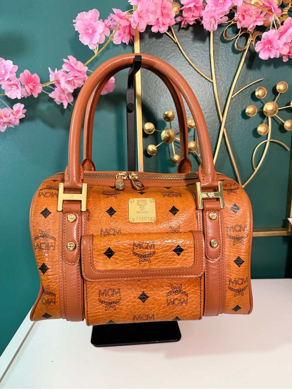 MCM Visetos Barrel Satchel in Cognac and Black